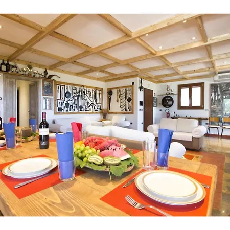 Villa Alghero, Las Palmas With Pool